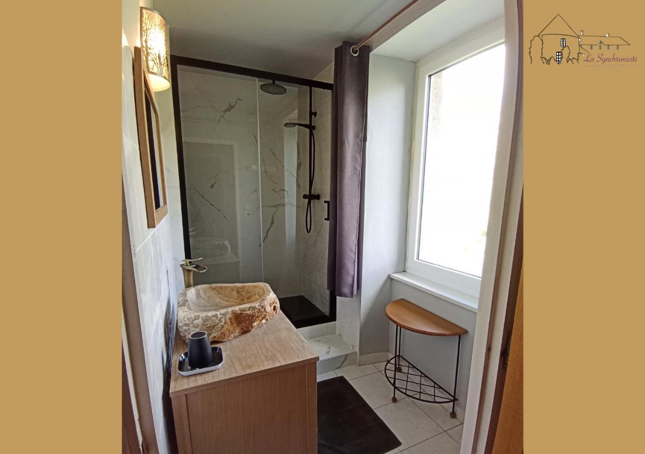 La Synchronicite - Chambres D'Hotes Saint-Sauveur-Villages Εξωτερικό φωτογραφία