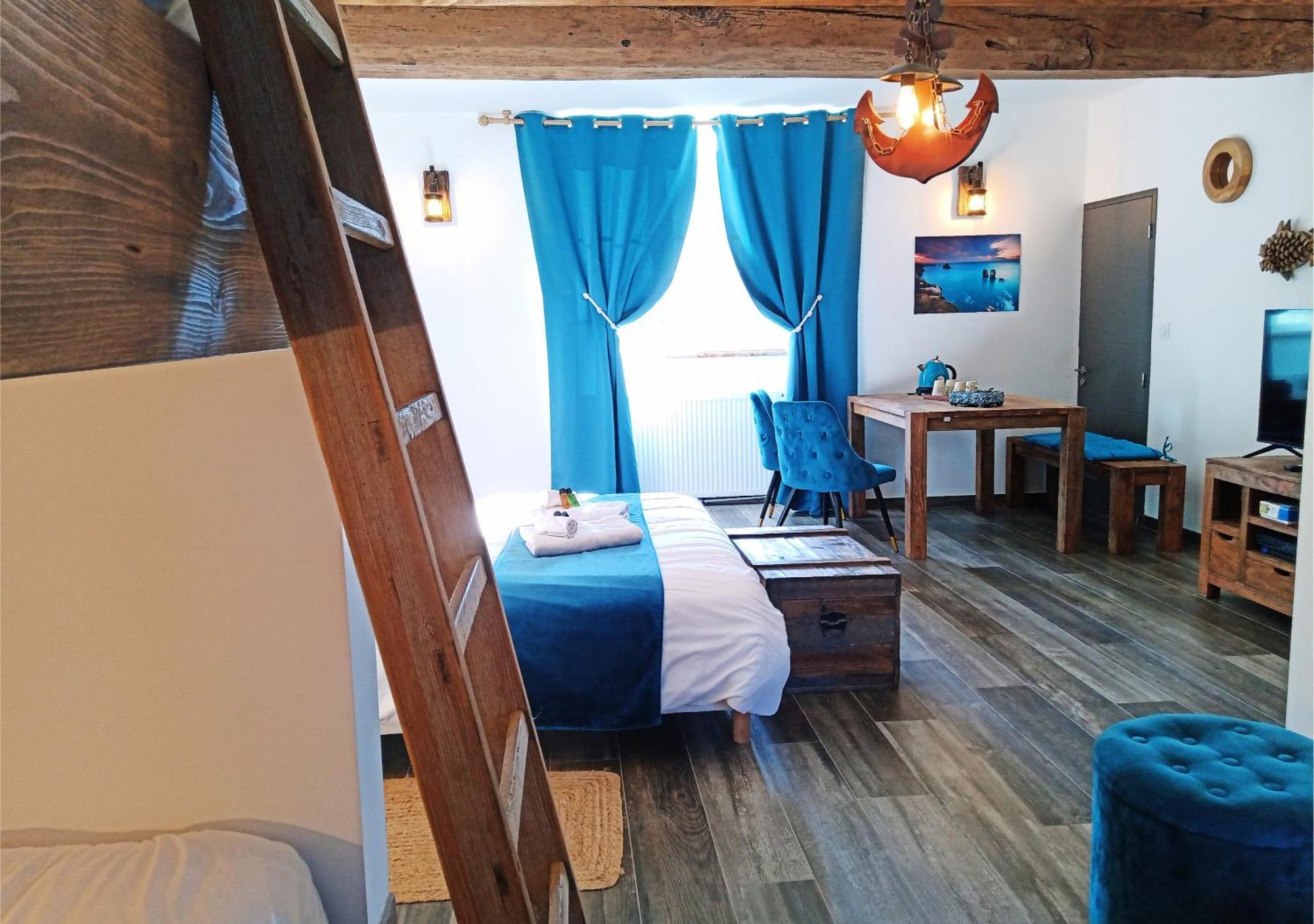 La Synchronicite - Chambres D'Hotes Saint-Sauveur-Villages Εξωτερικό φωτογραφία