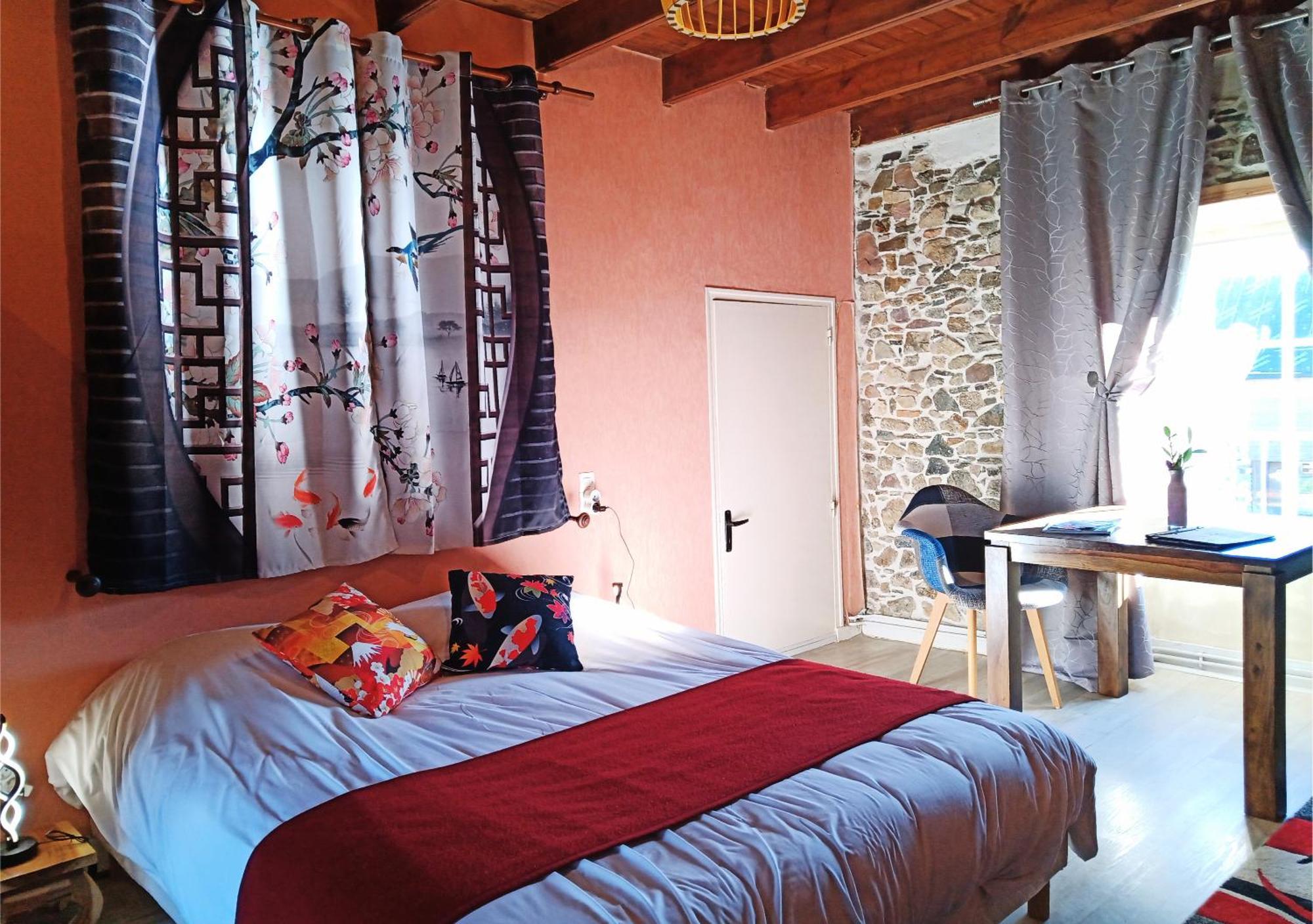 La Synchronicite - Chambres D'Hotes Saint-Sauveur-Villages Εξωτερικό φωτογραφία