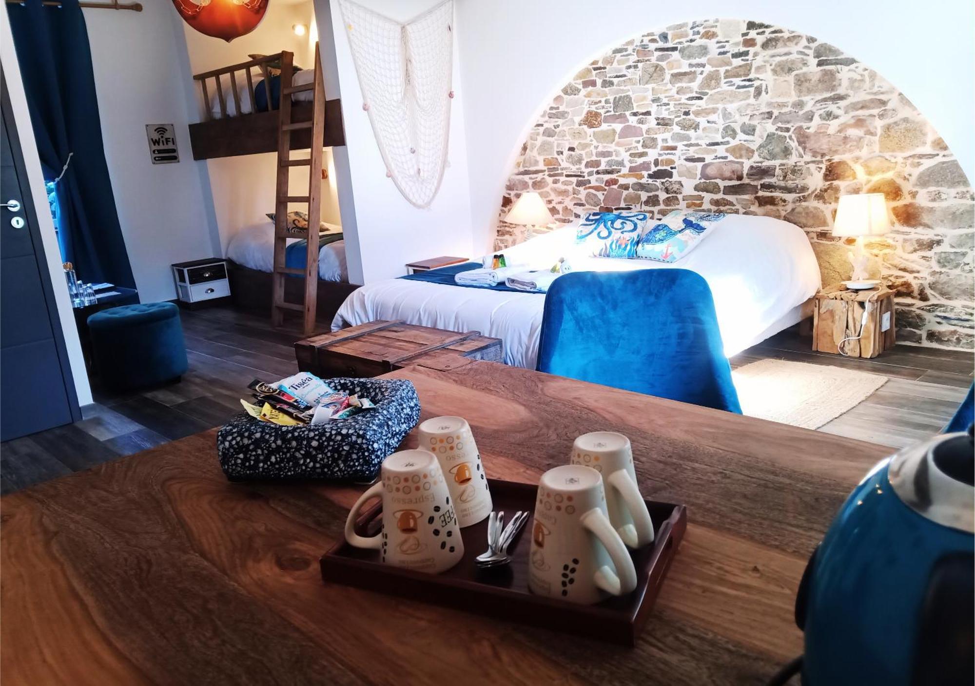 La Synchronicite - Chambres D'Hotes Saint-Sauveur-Villages Εξωτερικό φωτογραφία